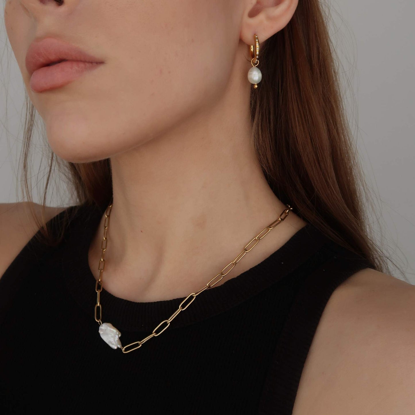 Gold Paperclip Pearl Necklace - Gold Oval Cable Chain (42cm)