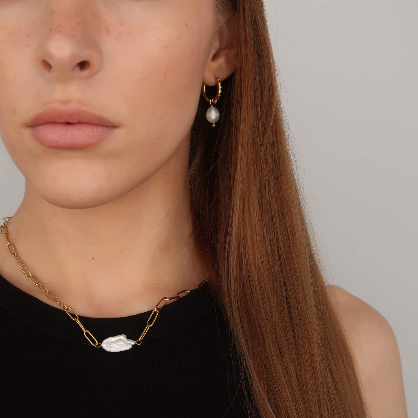 Gold Paperclip Pearl Necklace - Gold Oval Cable Chain (42cm)