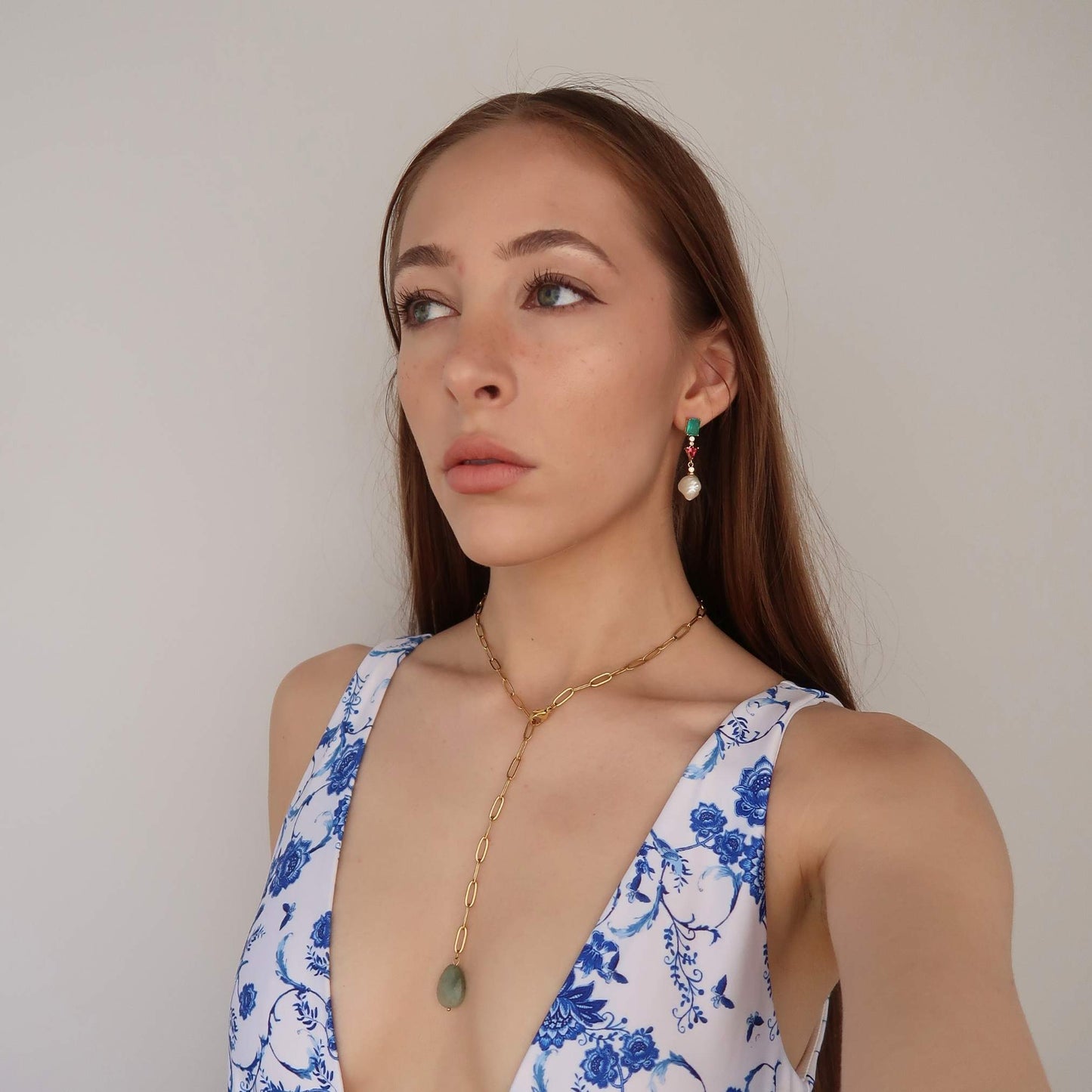 GREEN STONE - Adjustable Lariat Paperclip Cable Necklace (Gold)