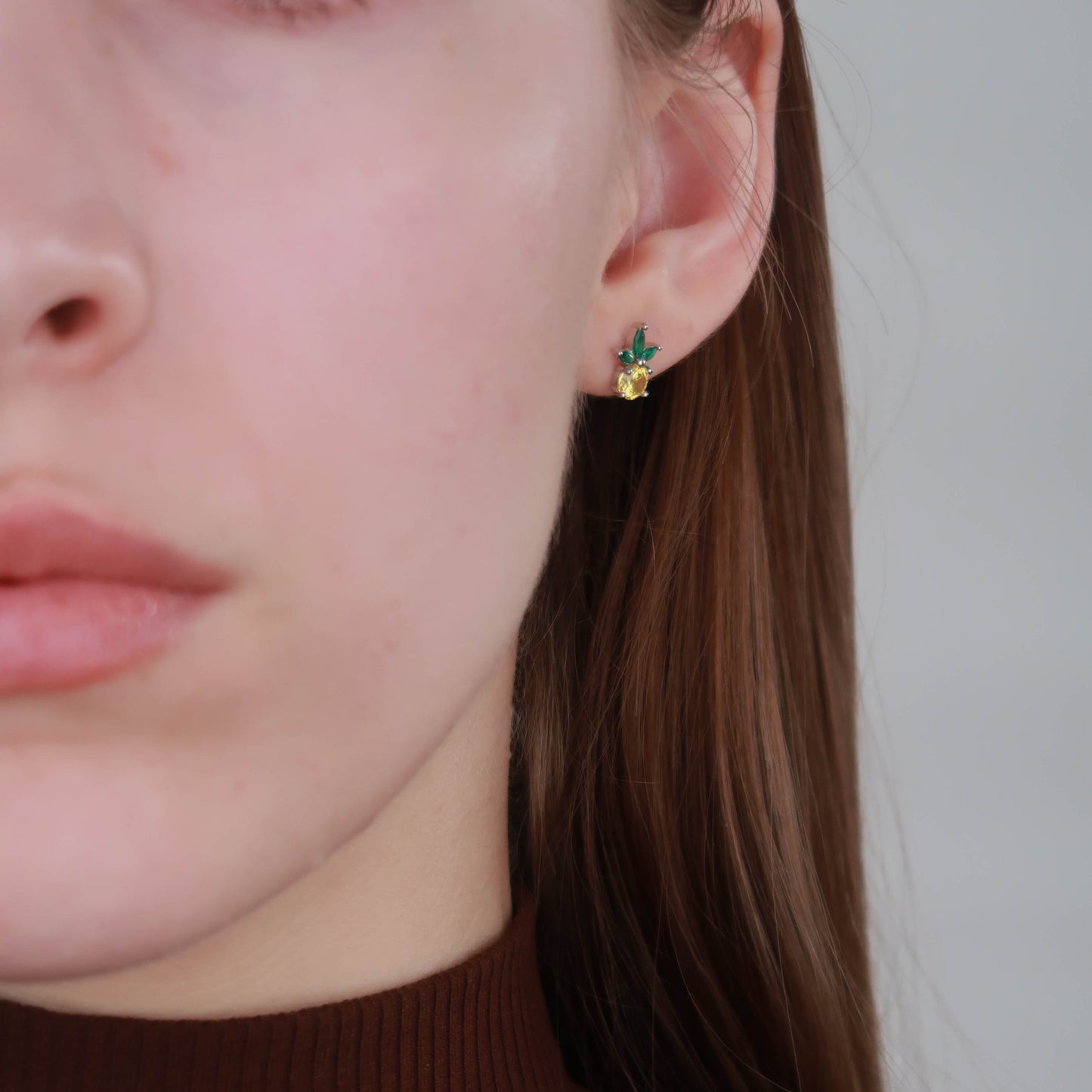 SINGLE PINEAPPLE STUD (single earring) - Platinum Plated Sterling Silver